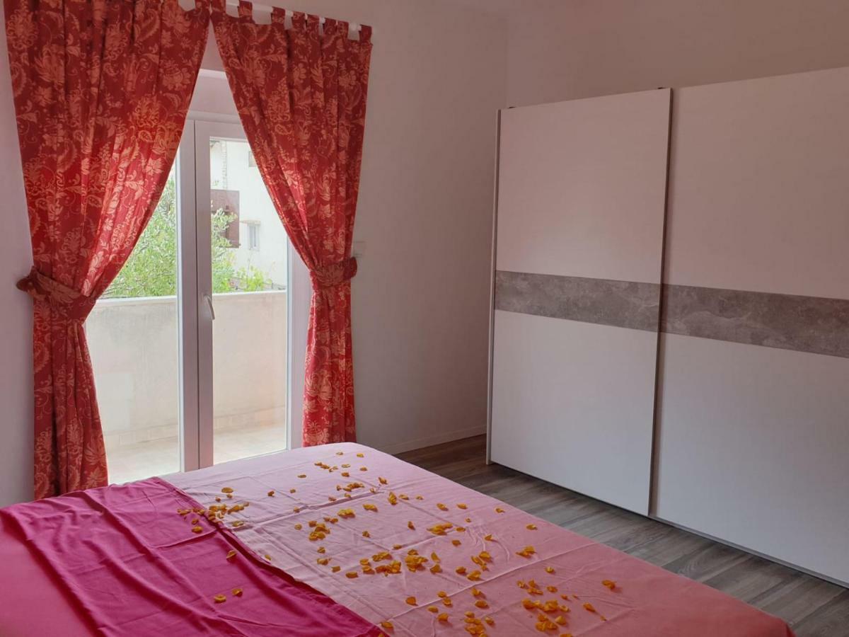 Dani Apartman Zára Kültér fotó
